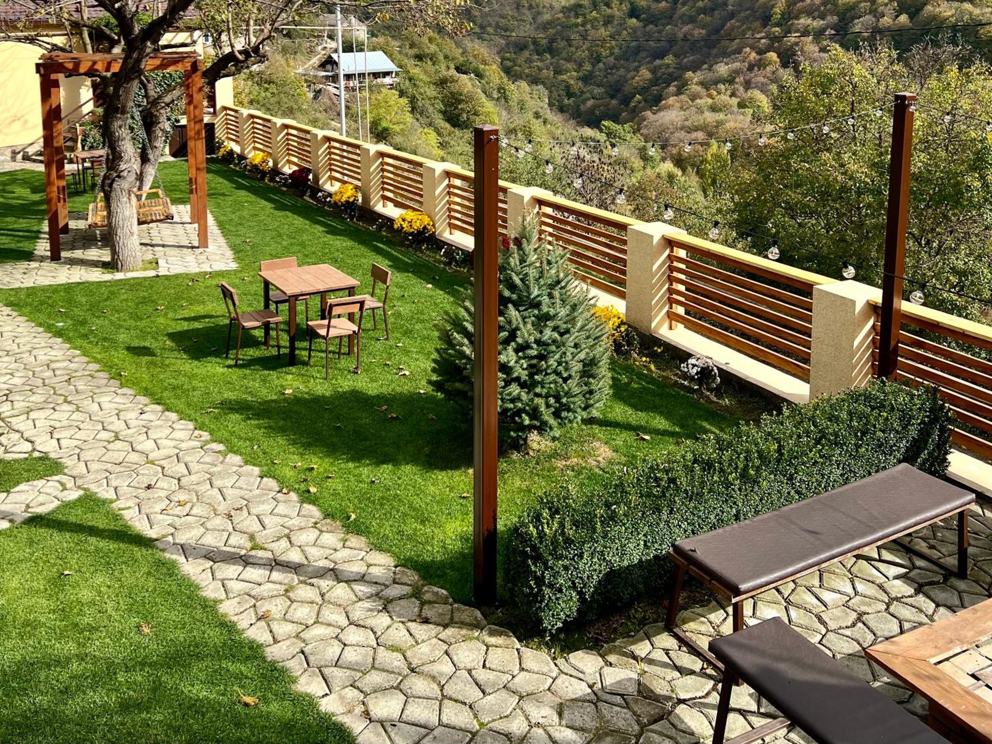 DiliVita Rest House Dilidschan Exterior foto